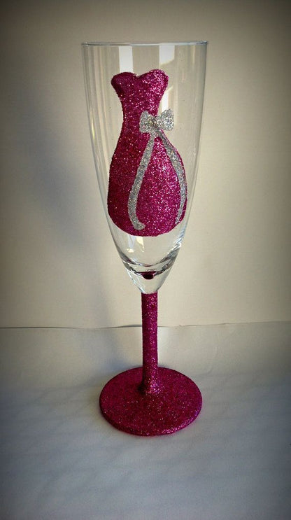 FANCY GLITTER DRESS | Personalized Glasses | Wedding Party Glassware | Custom Bridesmaid Glass | Bride Wedding Glass | Table Drinkware